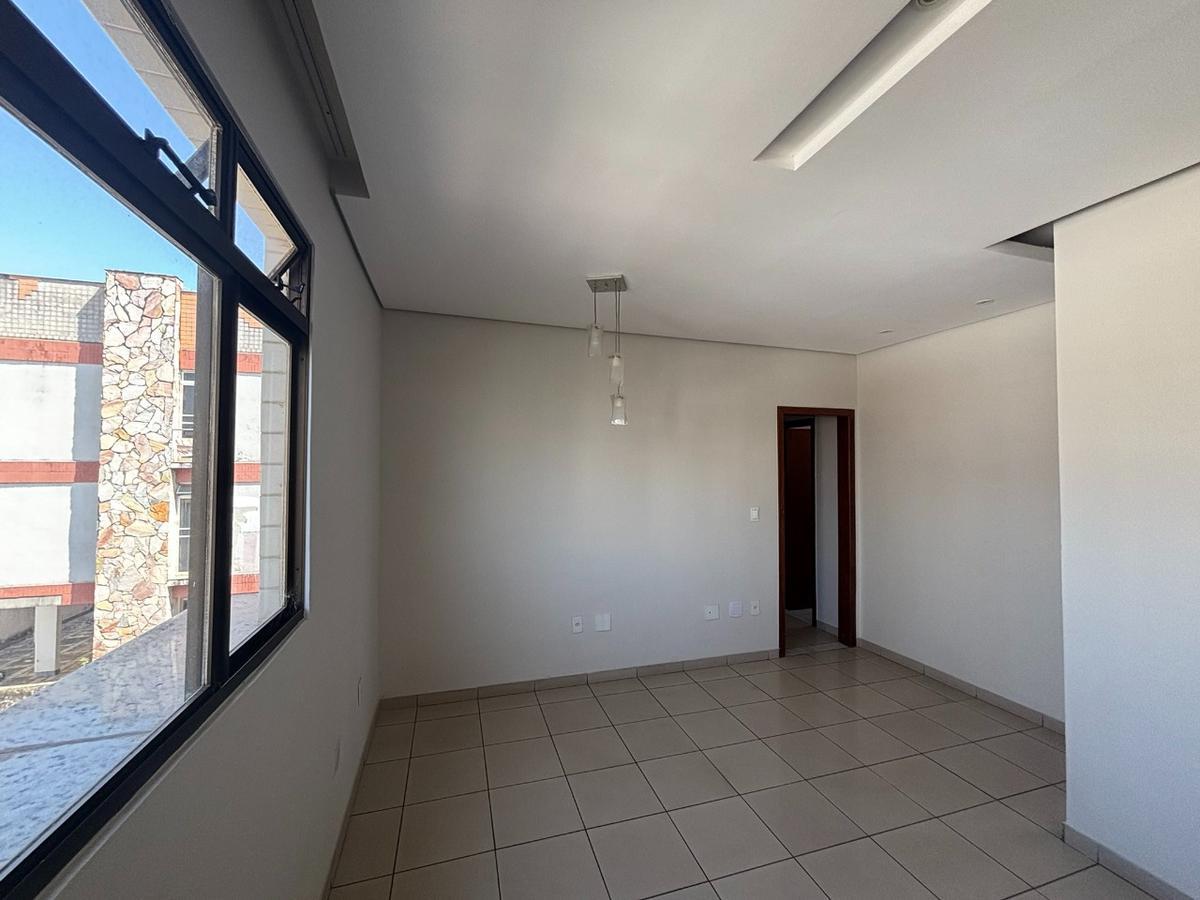 Cobertura, São Luiz (pampulha), 4 Quartos, 2 Vagas, 2 Suítes
