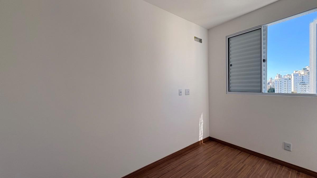 Apartamento, Vila Paris, 2 Quartos, 2 Vagas, 1 Suíte