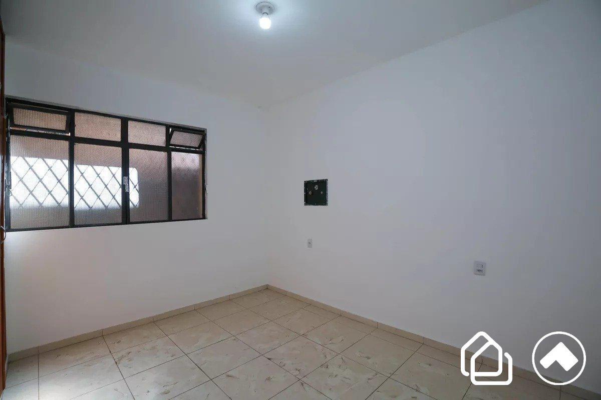 Casa, Carlos Prates, 4 Quartos, 2 Vagas