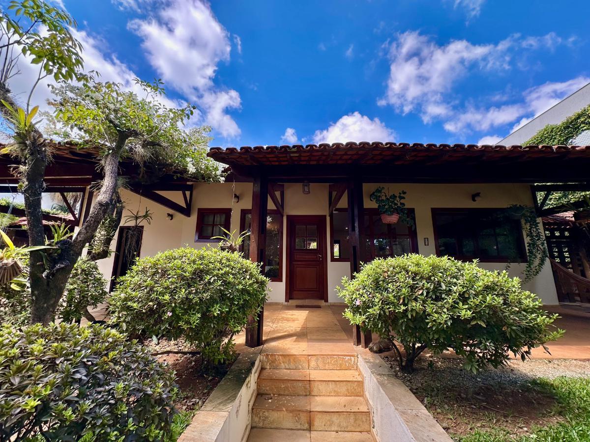 Casa, Bandeirantes (pampulha), 4 Quartos, 3 Vagas, 1 Suíte