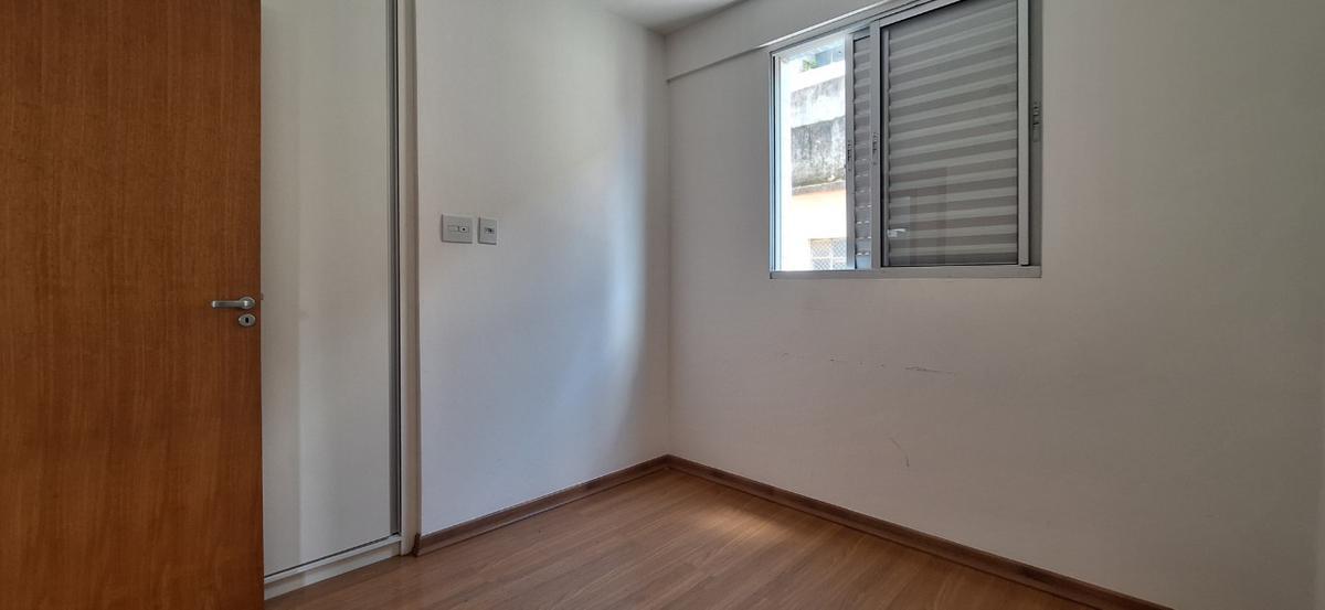 Apartamento, Sagrada Família, 3 Quartos, 2 Vagas, 1 Suíte