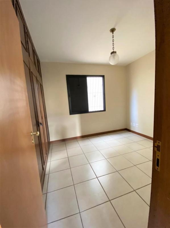 Apartamento, Sagrada Família, 4 Quartos, 2 Vagas, 1 Suíte
