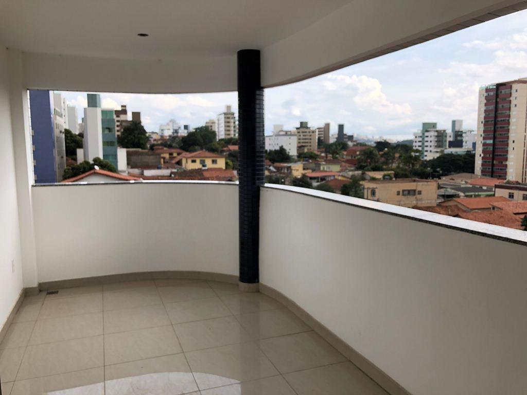 Apartamento, Jaraguá, 4 Quartos, 3 Vagas, 1 Suíte