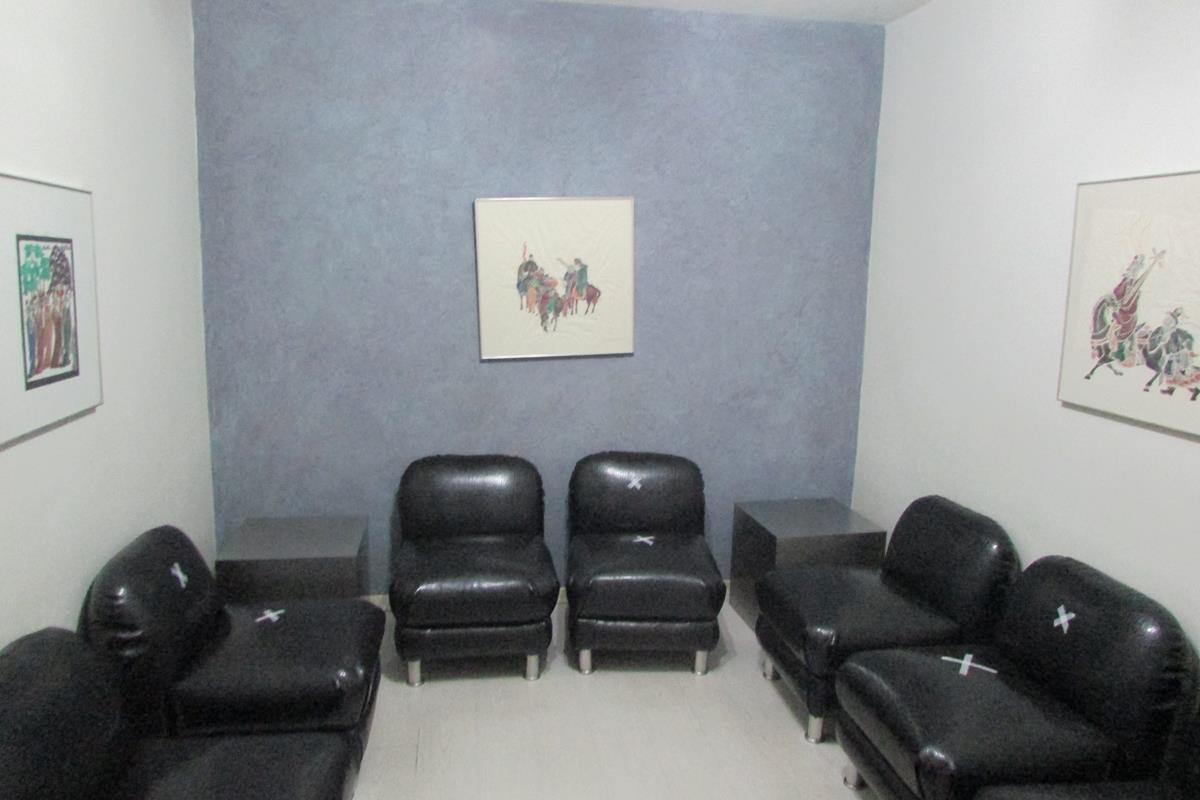 Sala, Santa Efigênia