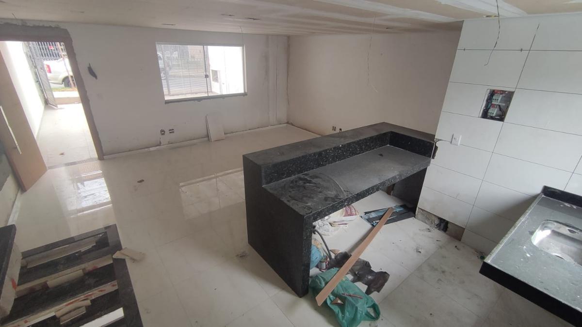 Casa, Santa Amélia, 3 Quartos, 4 Vagas, 1 Suíte