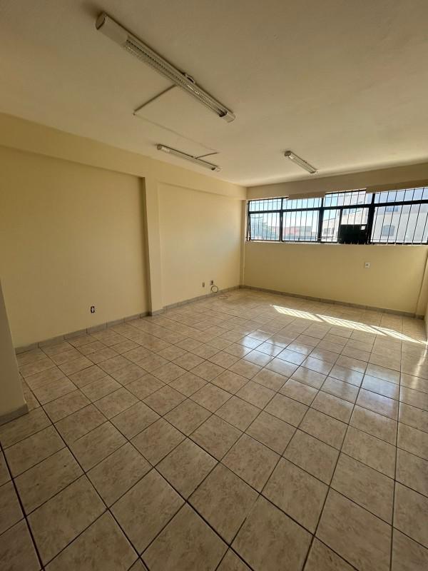 Sala, Glória, 0 Quarto, 1 Vaga