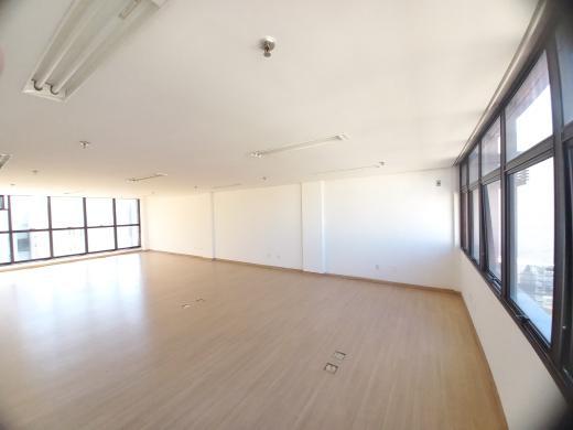 Sala, Centro, 0 Quarto, 1 Vaga