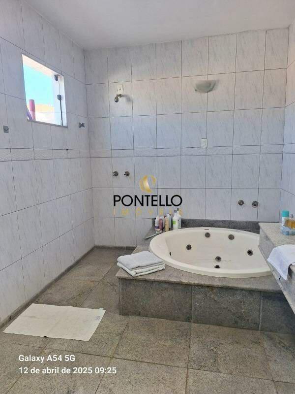 Casa, Mangabeiras, 4 Quartos, 4 Vagas, 2 Suítes
