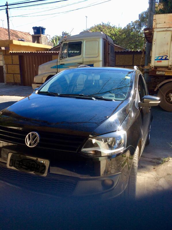Volkswagen Fox 1.6 MI Total Flex 8v 5p