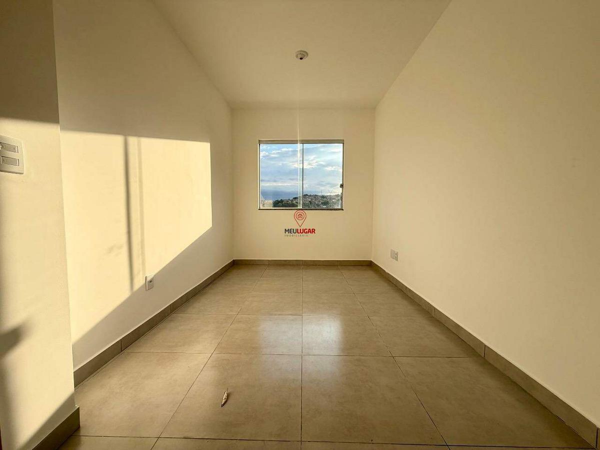 Apartamento, Petrópolis (barreiro), 2 Quartos, 1 Vaga, 1 Suíte