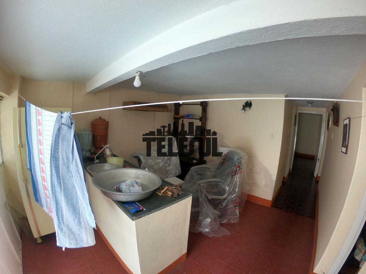 Casa, Centro, 6 Quartos, 2 Vagas