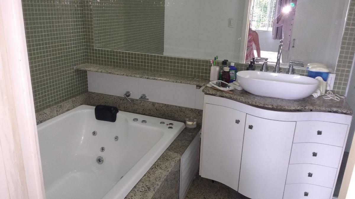 Casa, Planalto, 4 Quartos, 3 Vagas, 2 Suítes