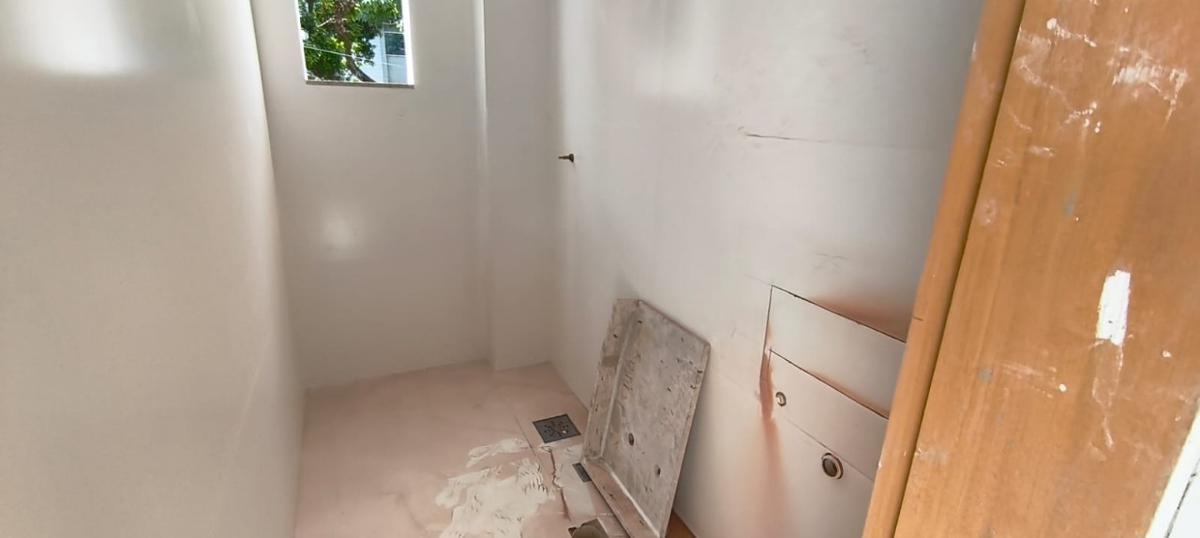 Casa, Santa Mônica, 3 Quartos, 2 Vagas, 1 Suíte