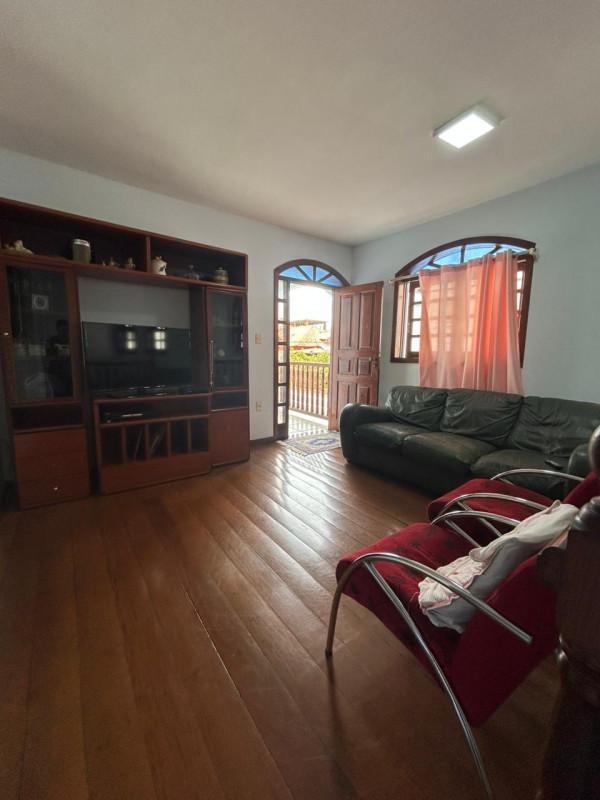 Casa, Castelo, 6 Quartos, 4 Vagas, 3 Suítes