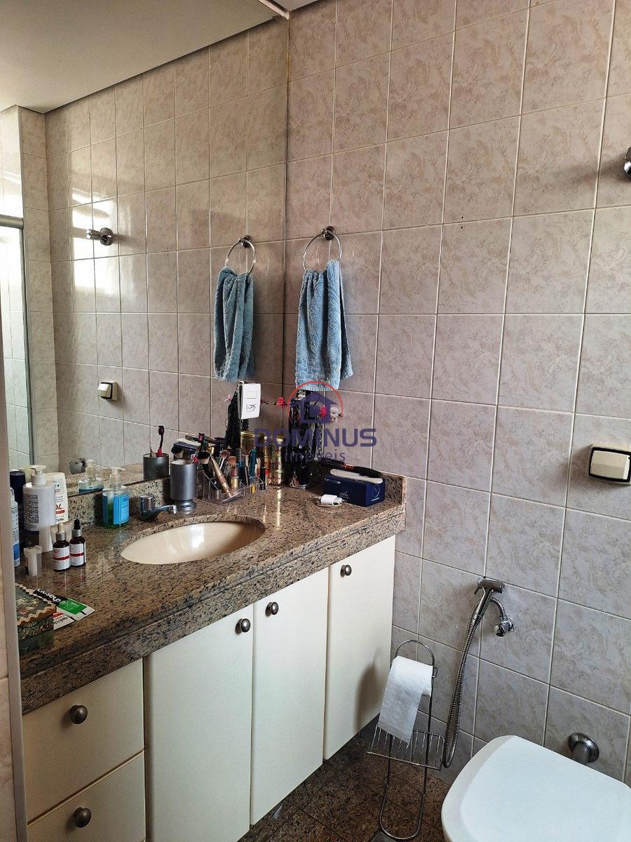 Apartamento, Santa Efigênia, 3 Quartos, 2 Vagas, 1 Suíte