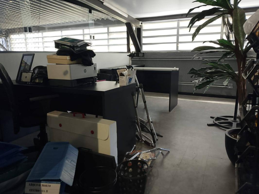 Sala, Cidade Nova, 0 Quarto, 10 Vagas