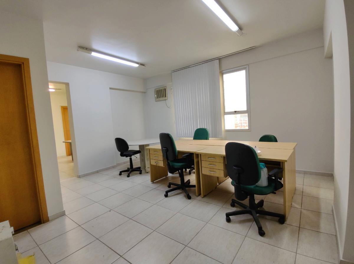Sala, Cidade Nova, 0 Quarto, 0 Vaga
