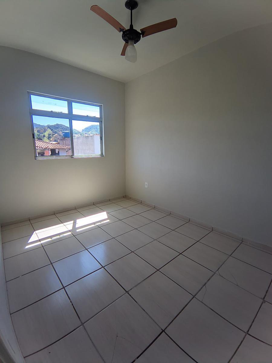 Apartamento, Santa Cruz, 2 Quartos, 0 Vaga