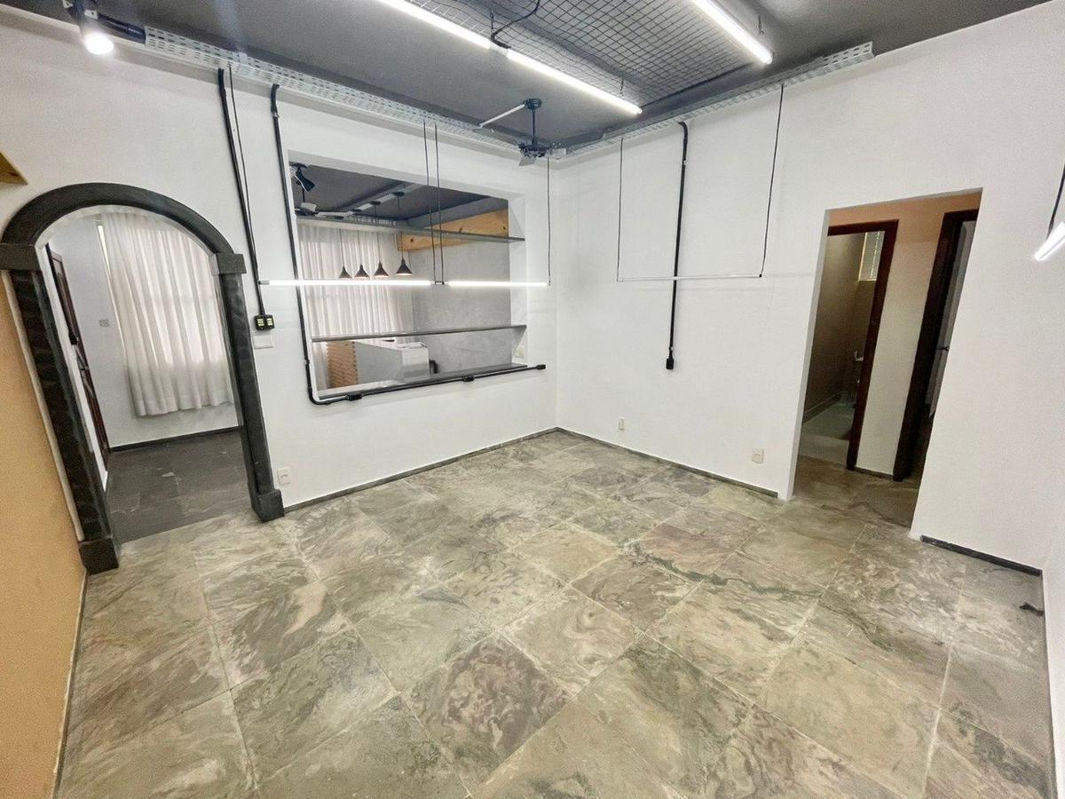 Casa Comercial, São José, 3 Quartos, 6 Vagas, 1 Suíte