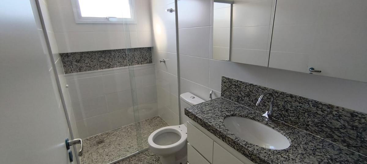 Apartamento, Esplanada, 2 Quartos, 1 Vaga, 1 Suíte