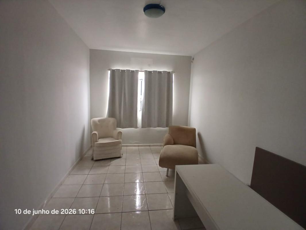 Casa Comercial, Planalto, 8 Quartos, 0 Vaga