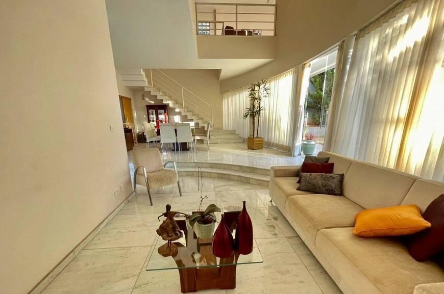 Casa, Bandeirantes (pampulha), 4 Quartos, 4 Vagas, 2 Suítes