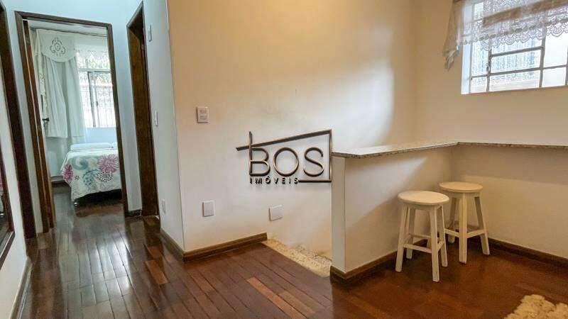 Casa, Serra, 4 Quartos, 2 Vagas, 2 Suítes