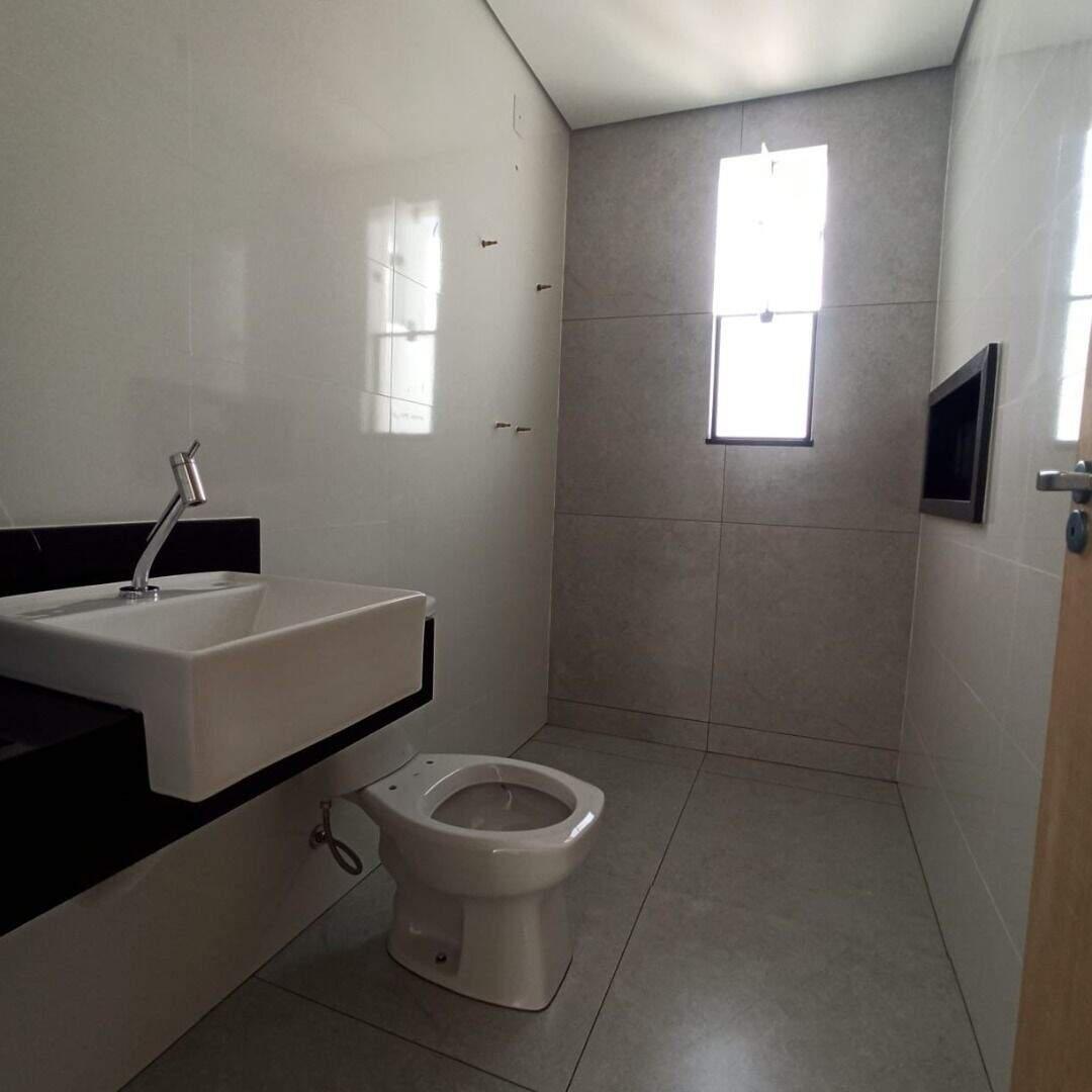 Casa, Liberdade, 3 Quartos, 2 Vagas, 2 Suítes