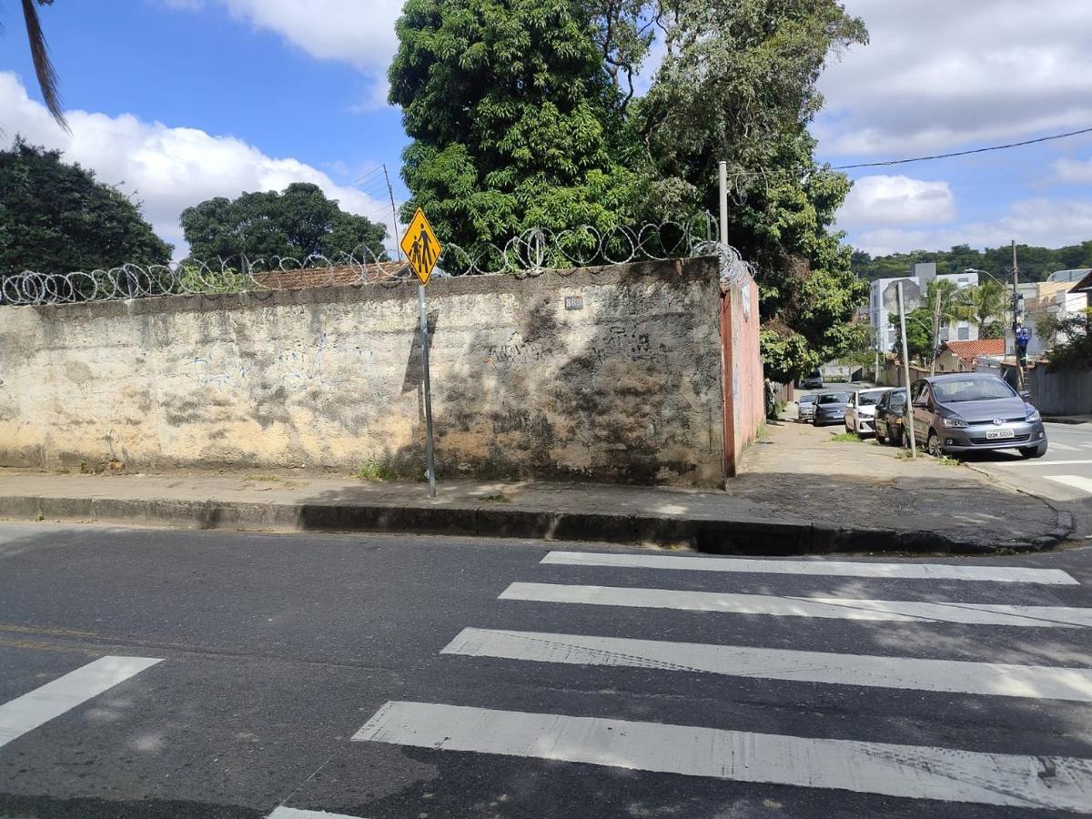 Lote, Liberdade, 0 Quarto, 0 Vaga