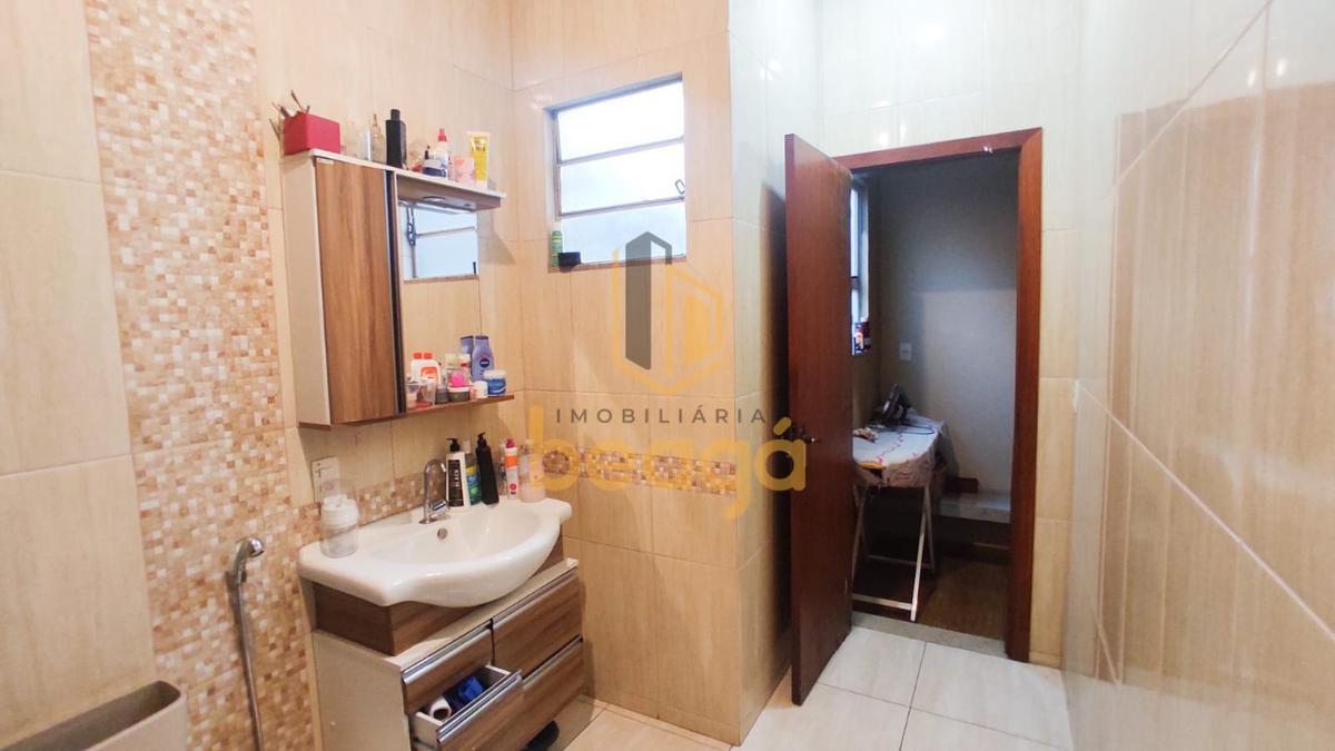 Casa, Novo Recanto, 5 Quartos, 3 Vagas, 3 Suítes