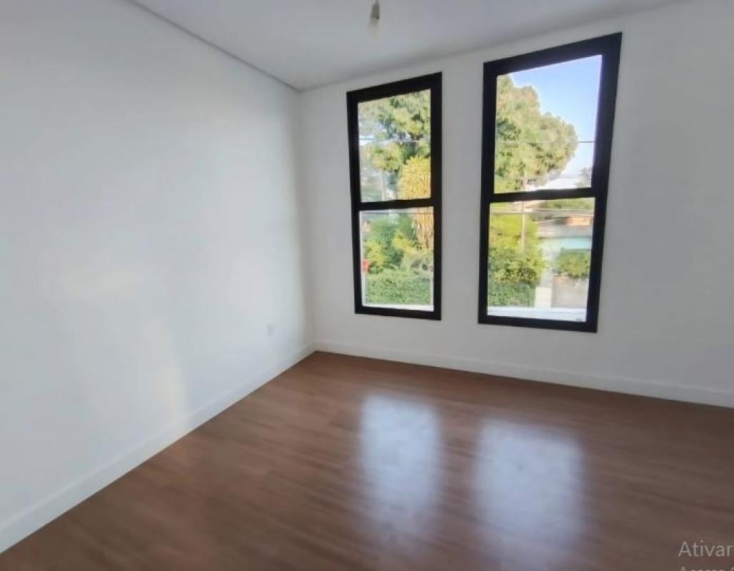 Casa, Planalto, 3 Quartos, 0 Vaga, 1 Suíte