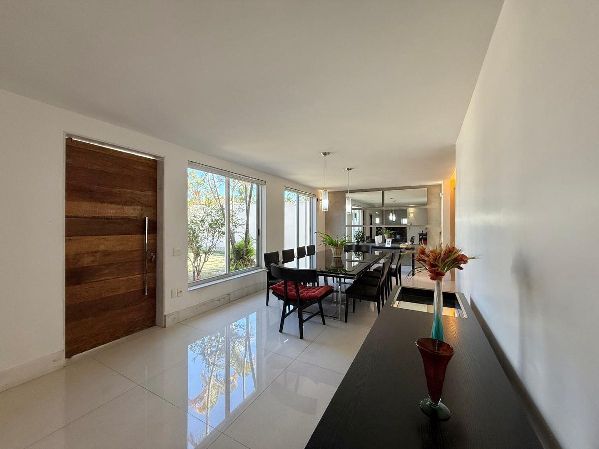 Casa, São Luiz (pampulha), 6 Quartos, 15 Vagas, 4 Suítes