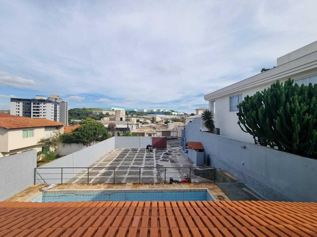 Casa, Jardim Riacho das Pedras, 2 Quartos, 10 Vagas