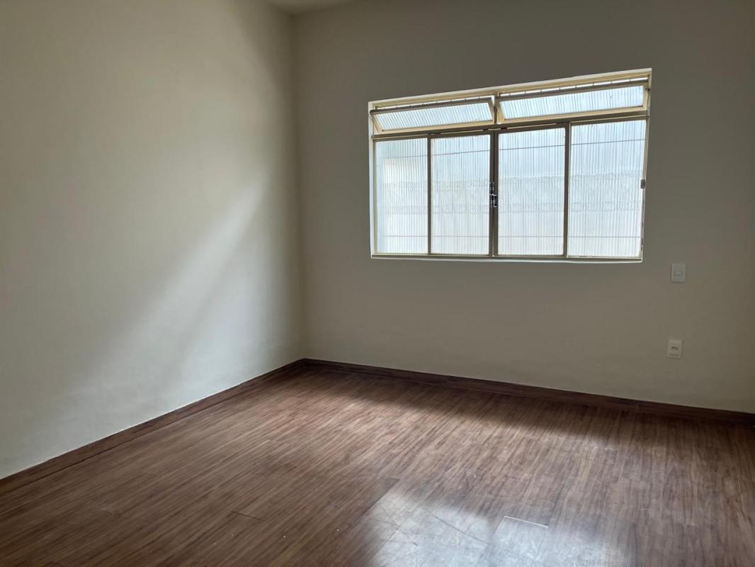 Casa, Padre Eustáquio, 3 Quartos, 2 Vagas, 1 Suíte