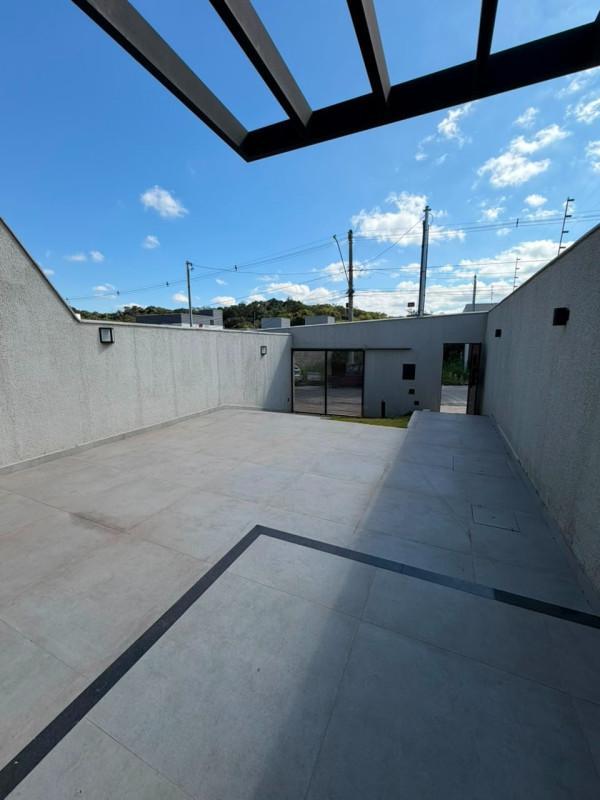 Casa, Novo Centro, 3 Quartos, 2 Vagas, 1 Suíte