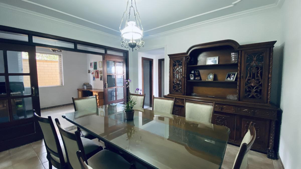 Casa, São Luiz (pampulha), 4 Quartos, 6 Vagas, 1 Suíte