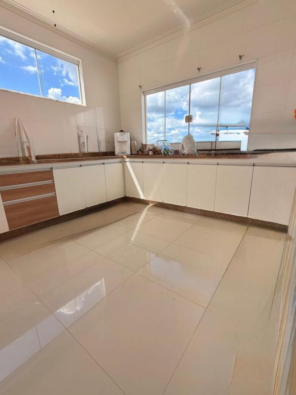 Casa, Rezende, 4 Quartos, 4 Vagas, 1 Suíte