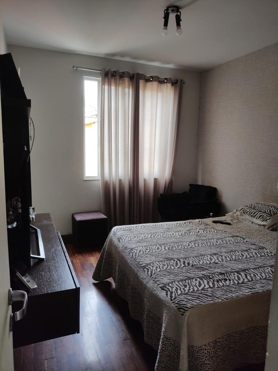 Cobertura, Ana Lúcia, 4 Quartos, 2 Vagas, 1 Suíte