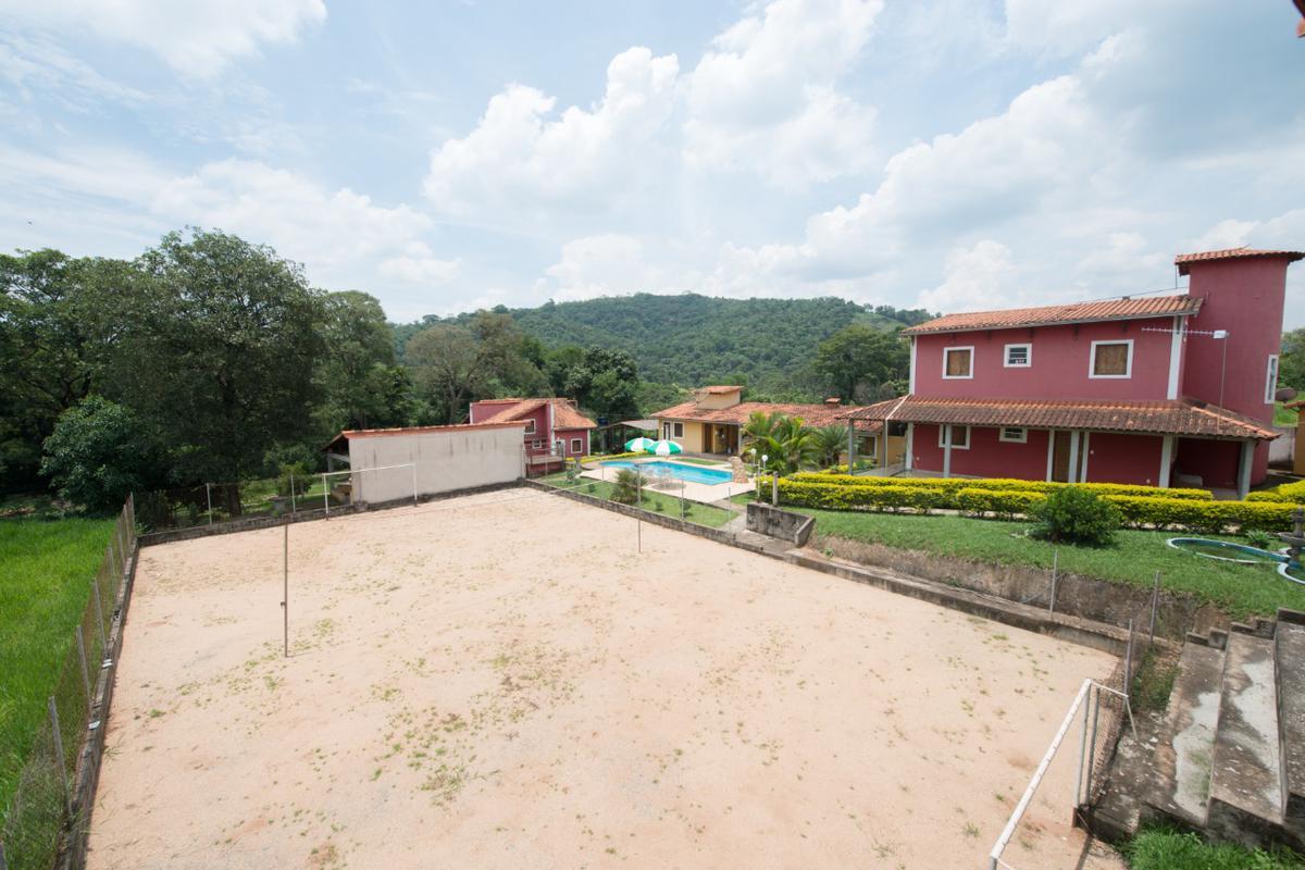 Hotel, Retiro do Chalé, 4 Quartos, 3 Vagas, 2 Suítes