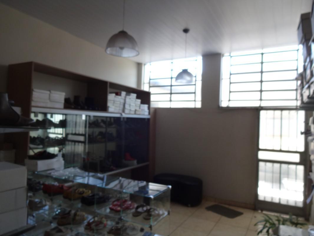 Galpão, Floramar, 0 Quarto, 2 Vagas