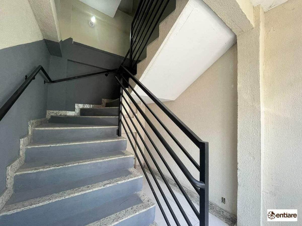 Sala, Luxemburgo, 0 Quarto, 0 Vaga