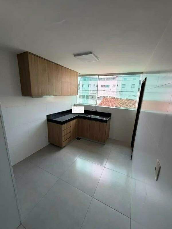 Apartamento, Sagrada Família, 3 Quartos, 1 Vaga, 1 Suíte