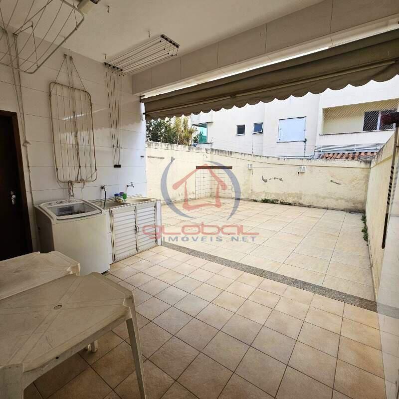 Casa, Castelo, 3 Quartos, 3 Vagas, 2 Suítes