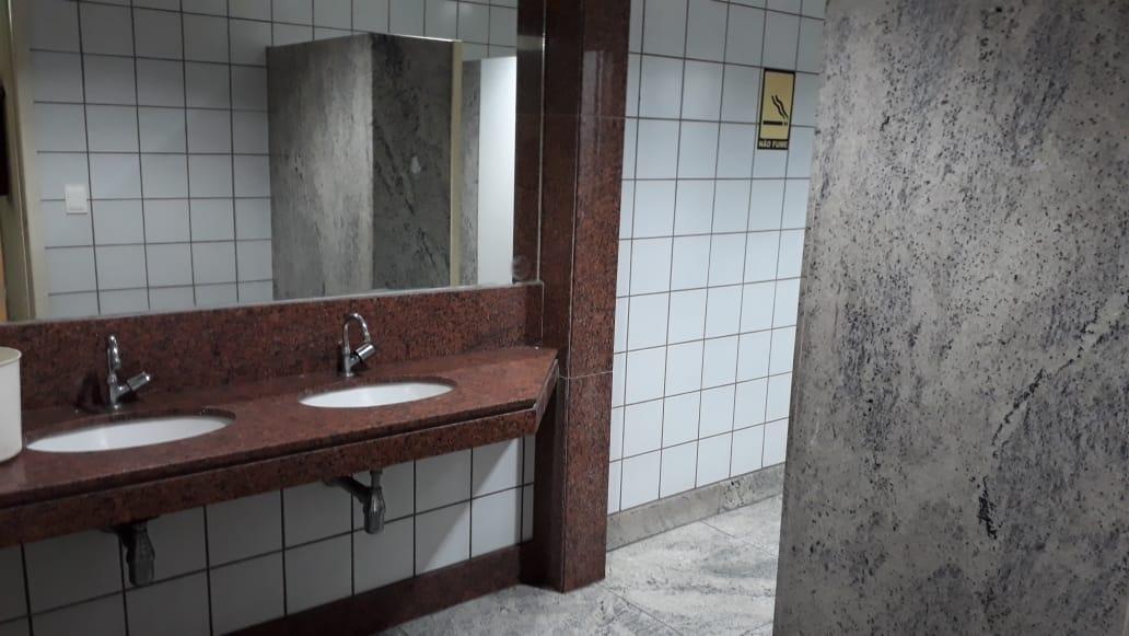Ponto Comercial, Barro Preto