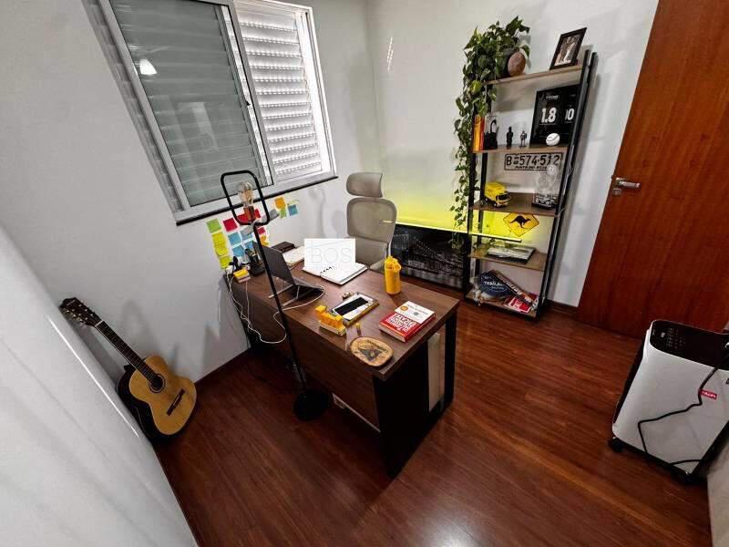 Apartamento, Sagrada Família, 3 Quartos, 2 Vagas, 1 Suíte