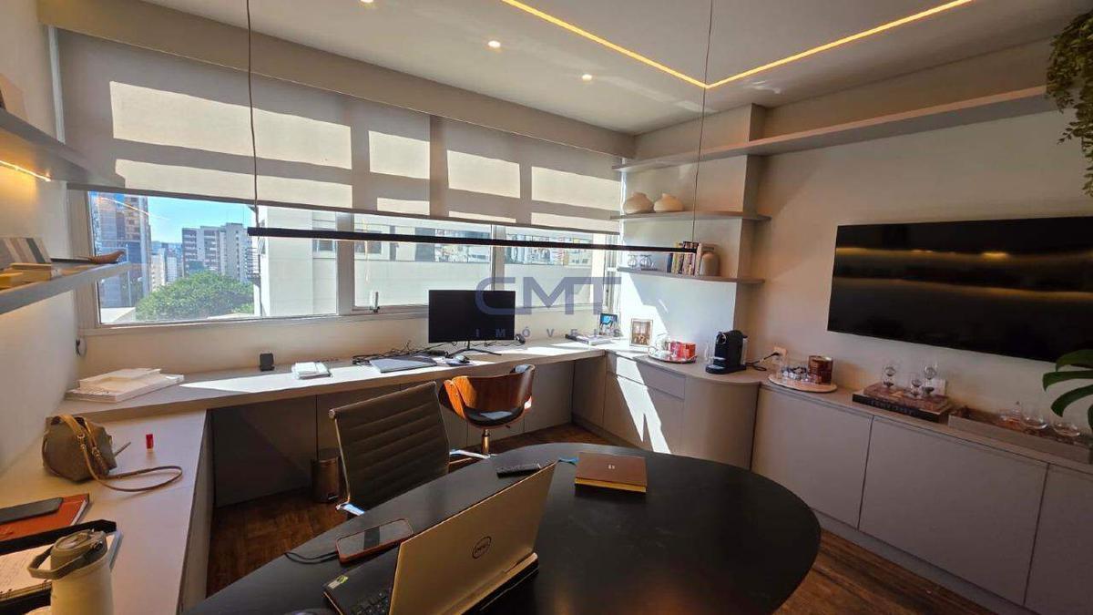 Sala, Funcionários, 0 Quarto, 1 Vaga