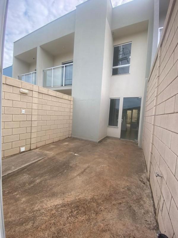 Casa, Novo Barreirinho, 2 Quartos, 1 Vaga