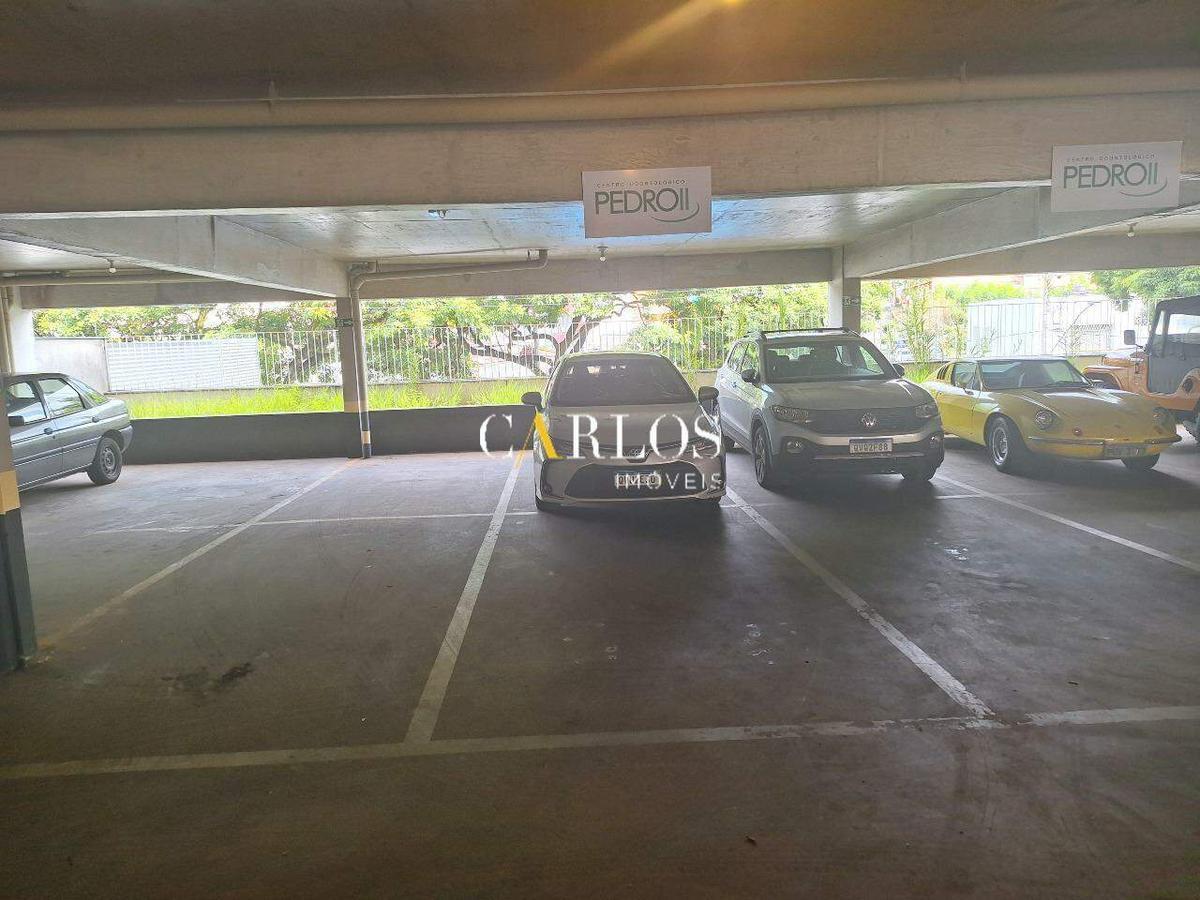 Prédio, Caiçaras, 42 Vagas