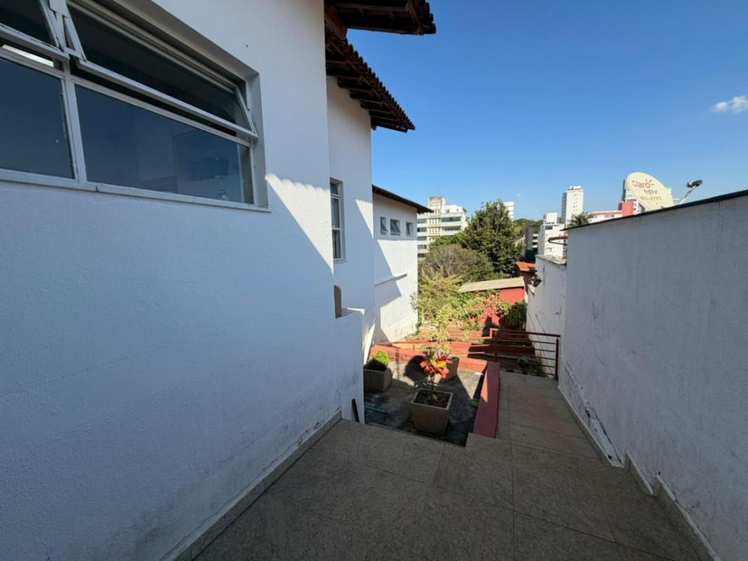 Casa, São Luiz (pampulha), 4 Quartos, 8 Vagas, 1 Suíte
