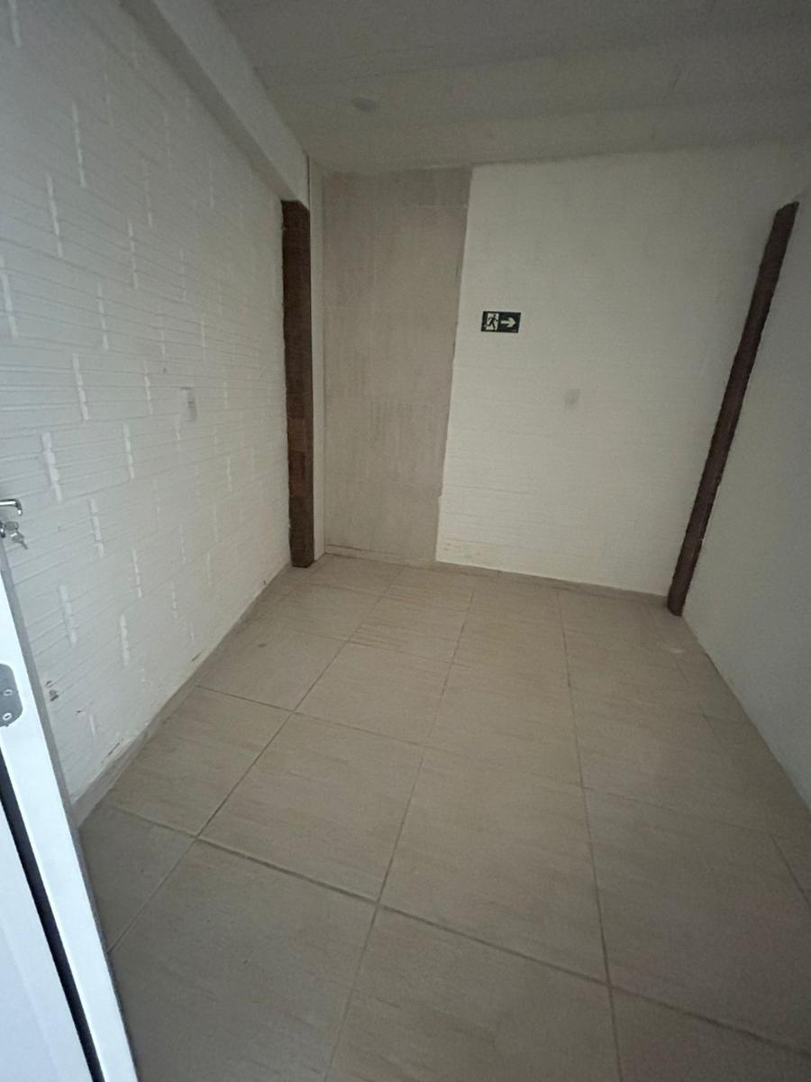 Quitinete, Centro, 2 Quartos, 0 Vaga